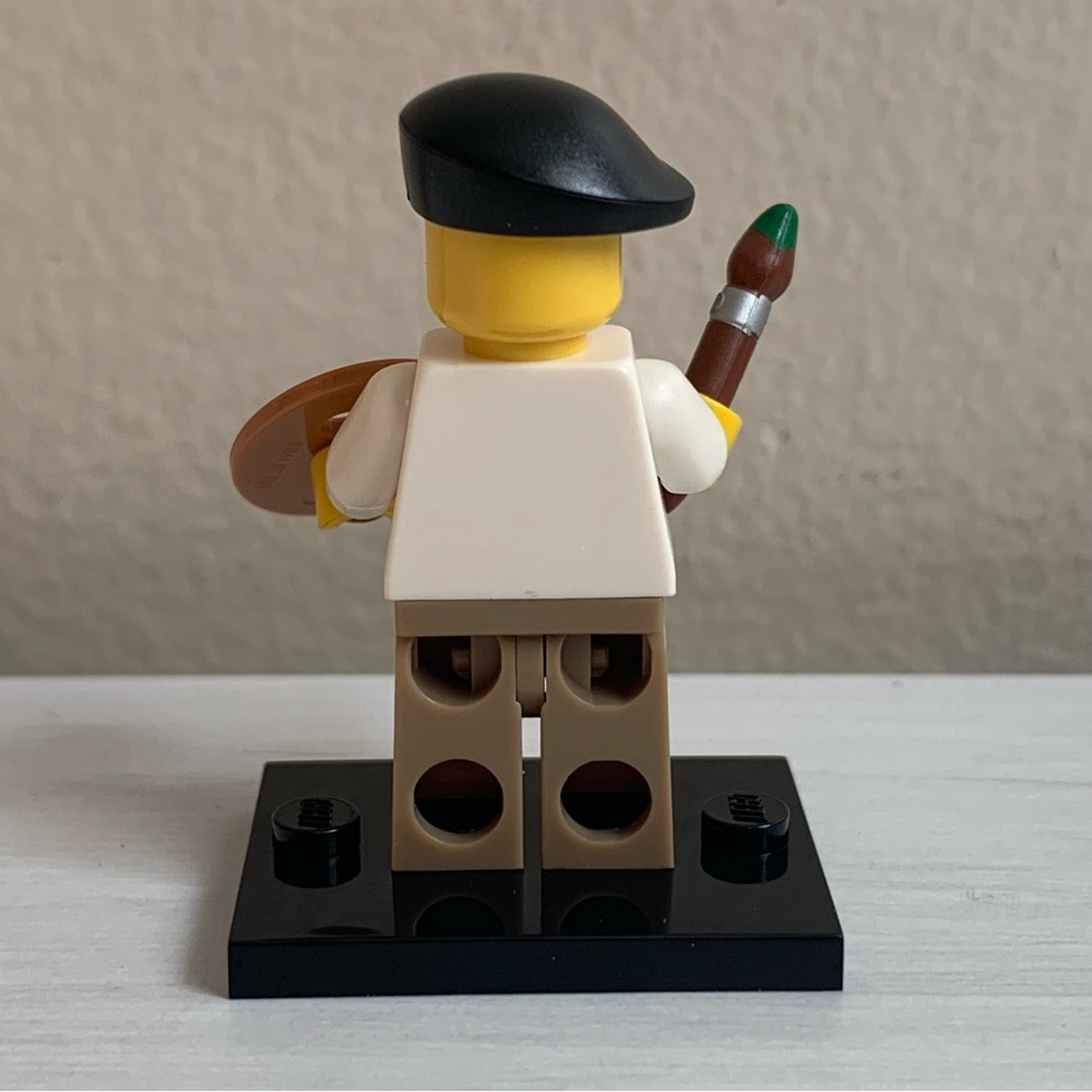 LEGO 8804 Series 4 Artist Minifigure with Accessories & Stand - Picture 2 of 4